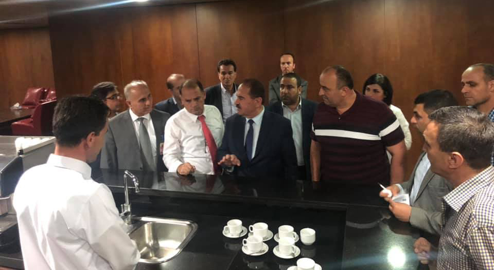 الوزير حمود يفتتح قاعات الـ/VIP/ في المطار ويوجه باتخاذ التدابير اللازمة لاستقبال ضيوف معرض دمشق الدولي